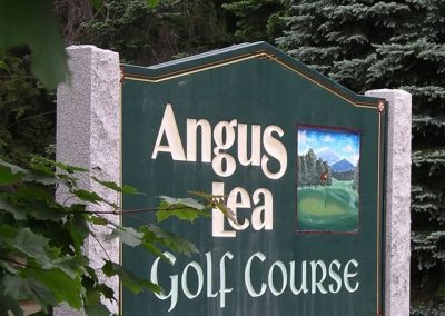 Image of the Angus Lea Golf Course NH sign at the entrance of the course